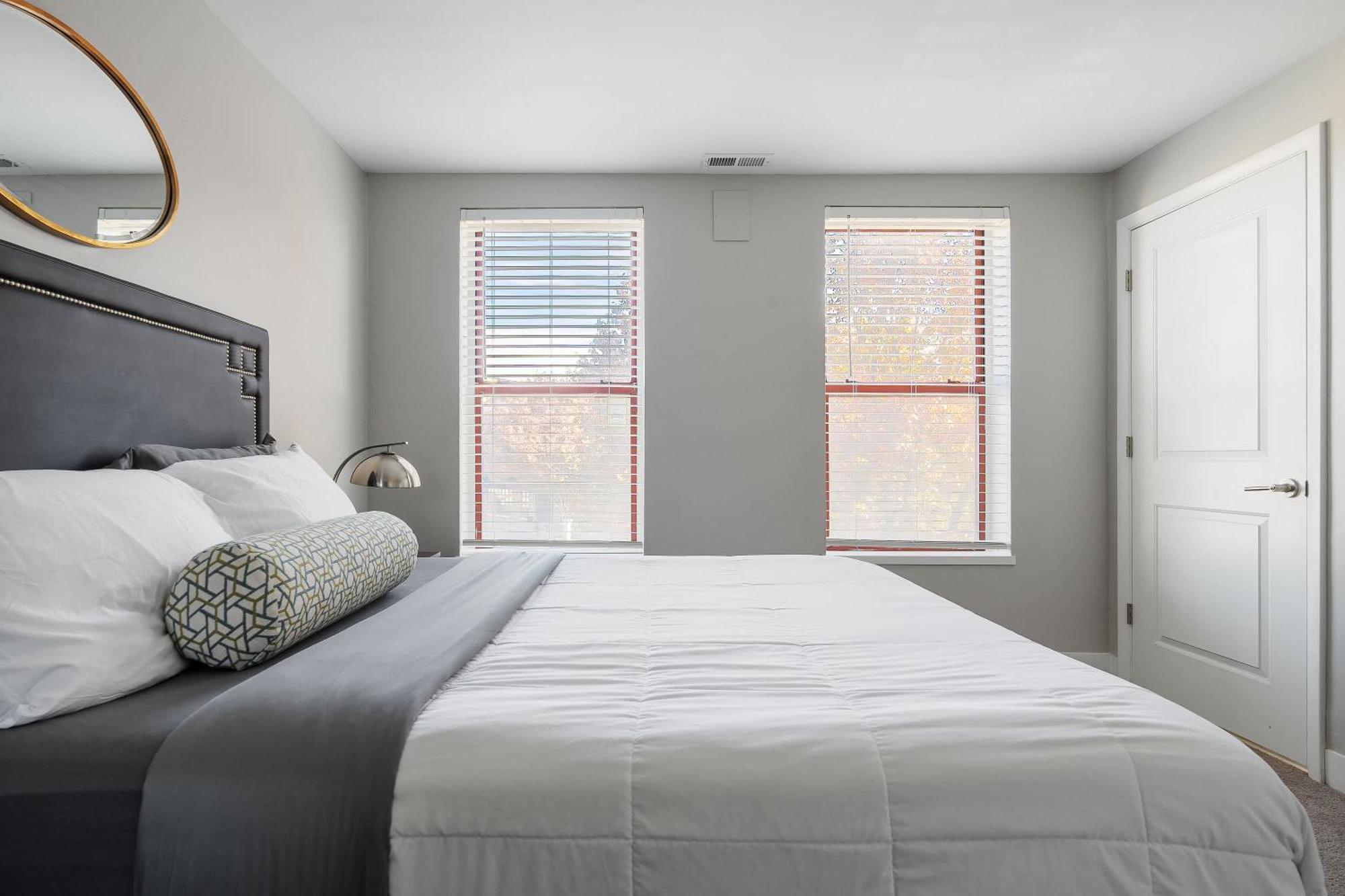 Modern Mass Ave 1br With Kitchen Apartment