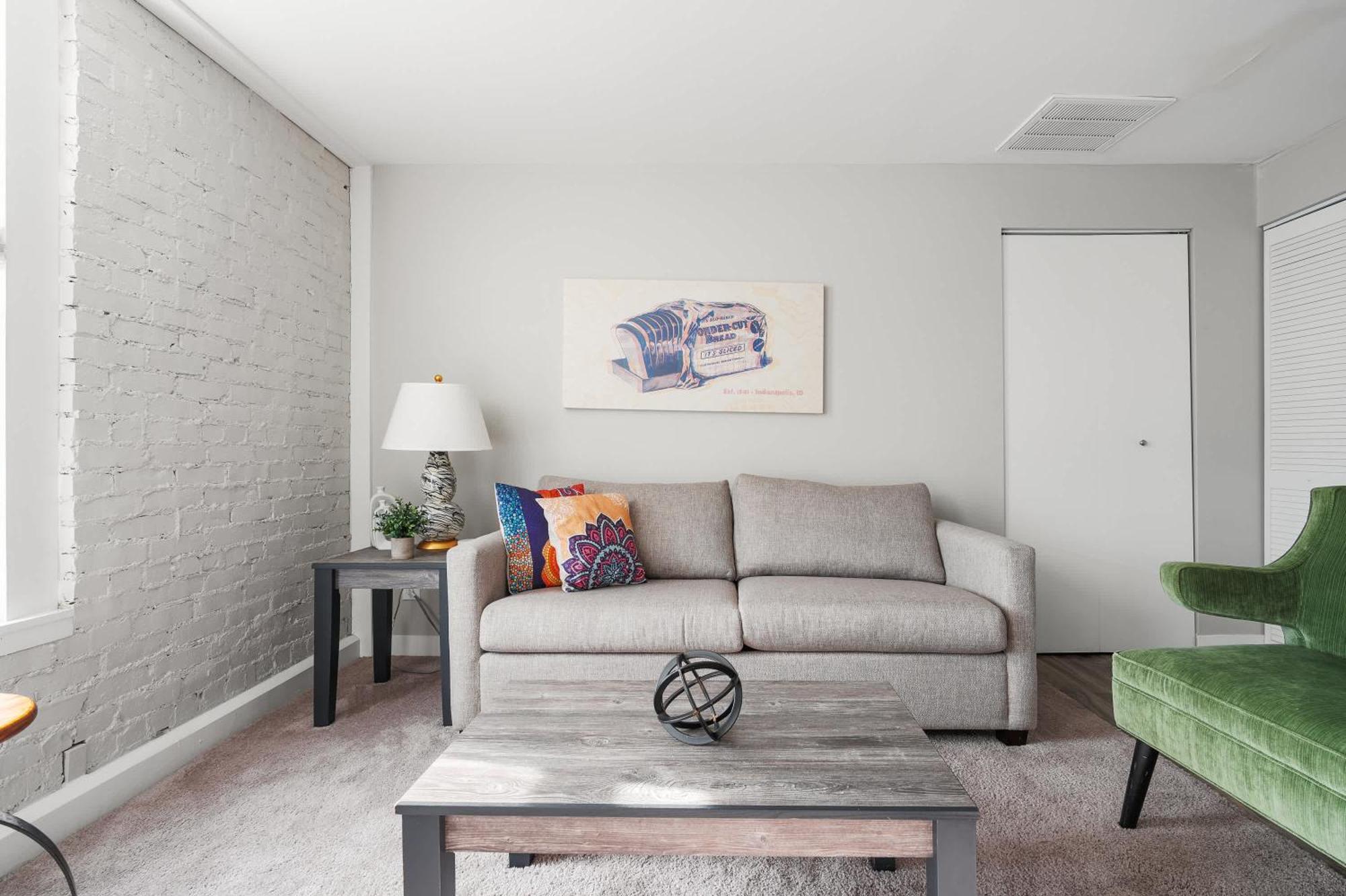 Modern Mass Ave 1br With Kitchen Apartment *